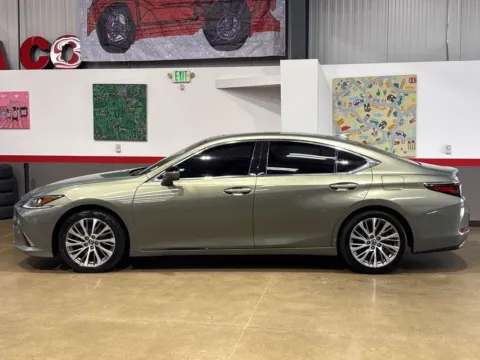 More photos of 2020 Lexus ES 350 at Red's Auto & Truck, CO