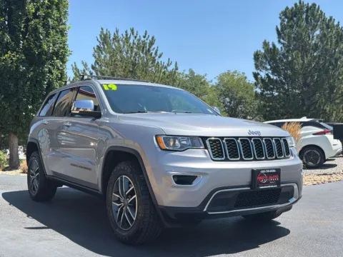 Another view of 2019 Jeep Grand Cherokee Limited 4x4 for sale in Longmont, CO at Red's Auto & Truck