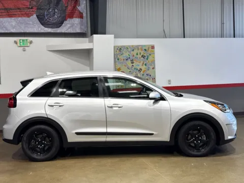 More photos of 2019 Kia Niro Plug-In Hybrid EX Premium at Red's Auto & Truck, CO
