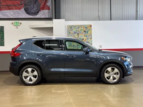 Another view of 2021 Volvo XC40 T5 Momentum for sale in Longmont, CO at Red's Auto & Truck