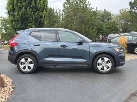 More photos of 2021 Volvo XC40 T5 Momentum at Red's Auto & Truck, CO