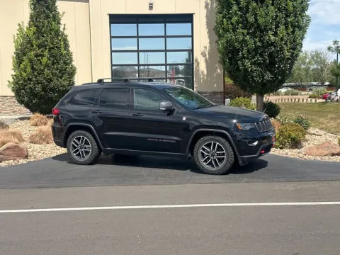Another view of 2019 Jeep Grand Cherokee Trailhawk 4x4 for sale in Longmont, CO at Red's Auto & Truck