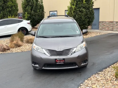 More photos of 2017 Toyota Sienna LE 7 Passenger at Red's Auto & Truck, CO