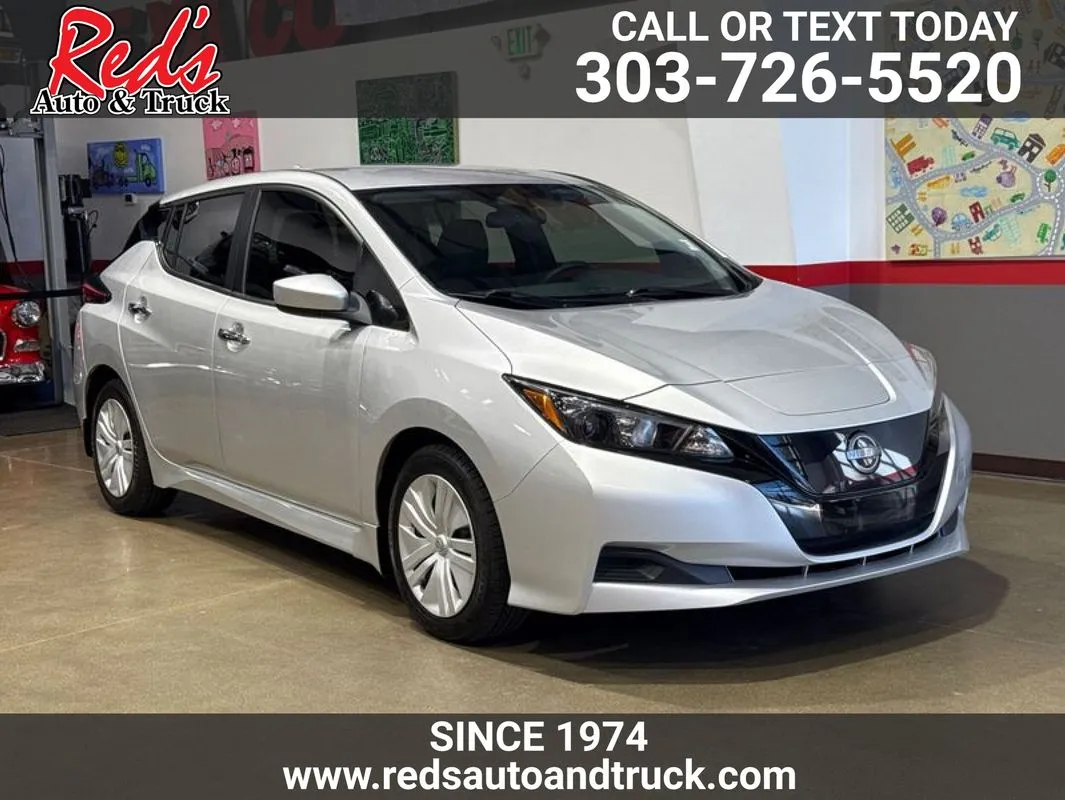 2025 Nissan Leaf S