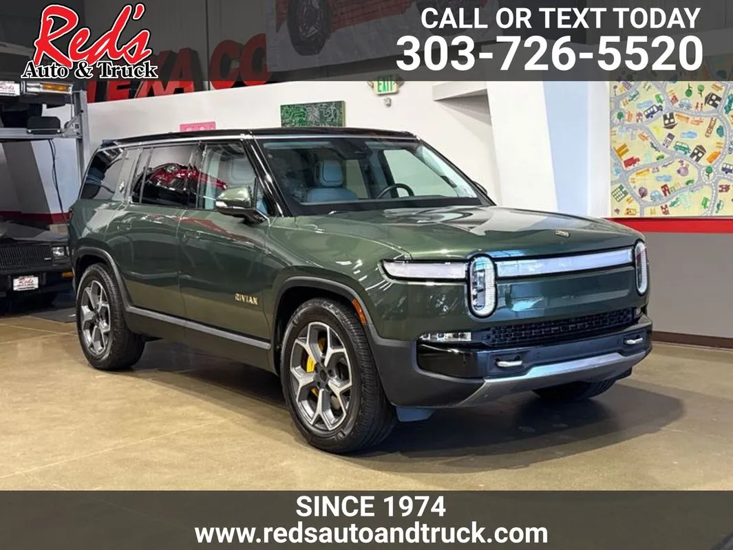 2023 Rivian R1S