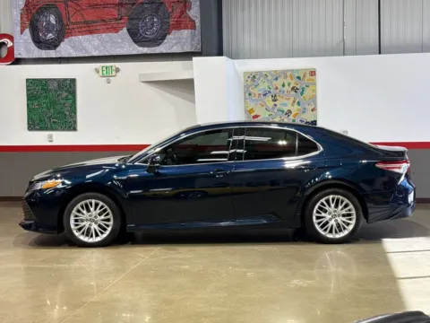 More photos of 2020 Toyota Camry XLE Hybrid at Red's Auto & Truck, CO