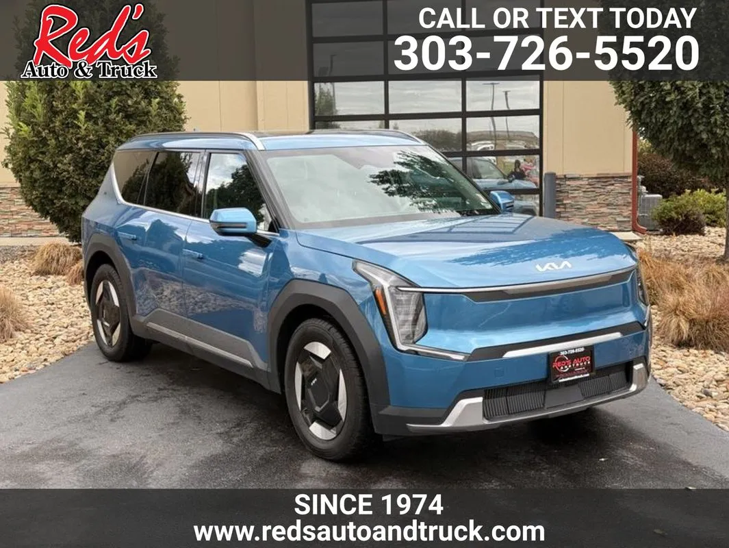 Blue 2024 Kia EV9 Wind for sale in Longmont, CO