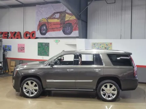More photos of 2020 Cadillac Escalade 4WD Premium Luxury at Red's Auto & Truck, CO