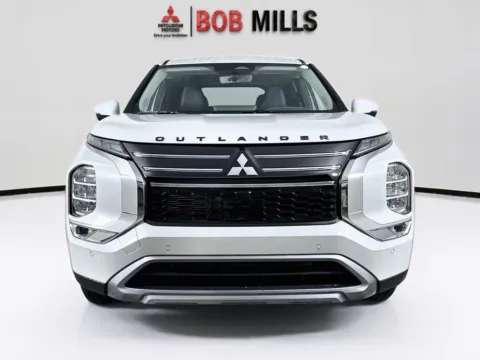 Photos of 2026 Mitsubishi Outlander SE for sale in Myrtle Beach, SC at Bob Mills Mitsubishi-Myrtle Beach