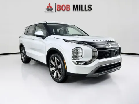 White 2026 Mitsubishi Outlander SE for sale in Myrtle Beach, SC
