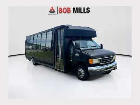 Black 2007 Ford E-450SD for sale in Myrtle Beach, SC