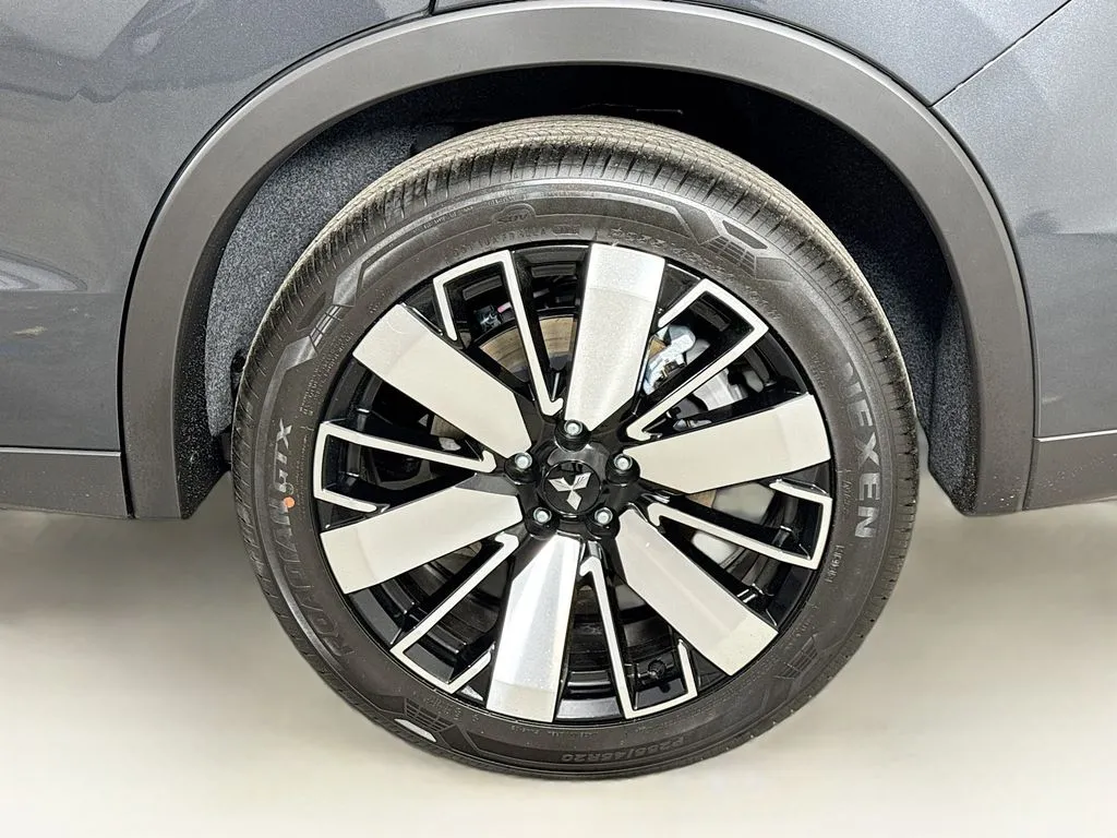 2026 Mitsubishi Outlander SE - Photo 34