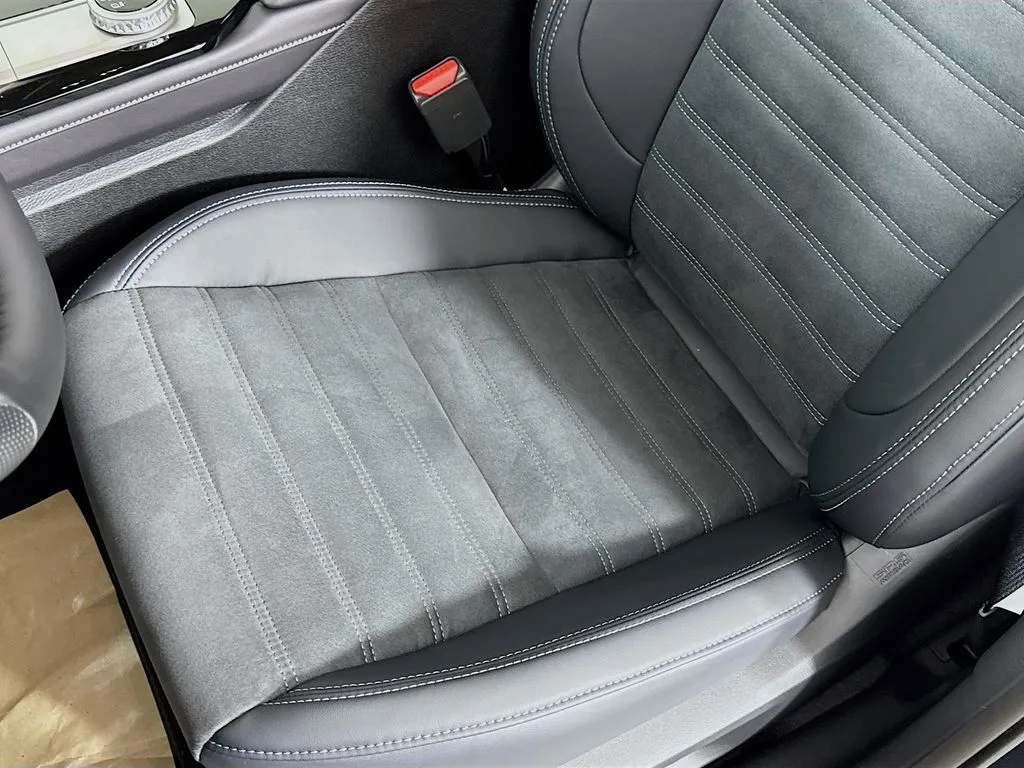 2026 Mitsubishi Outlander SE - Photo 20