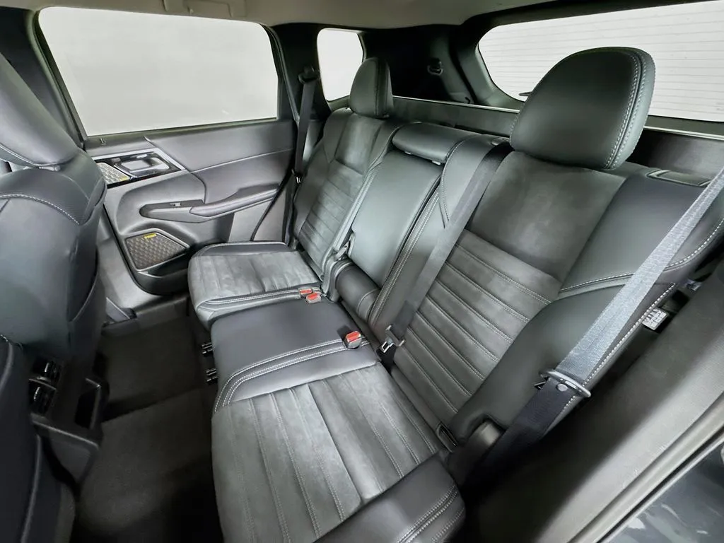 2026 Mitsubishi Outlander SE - Photo 26