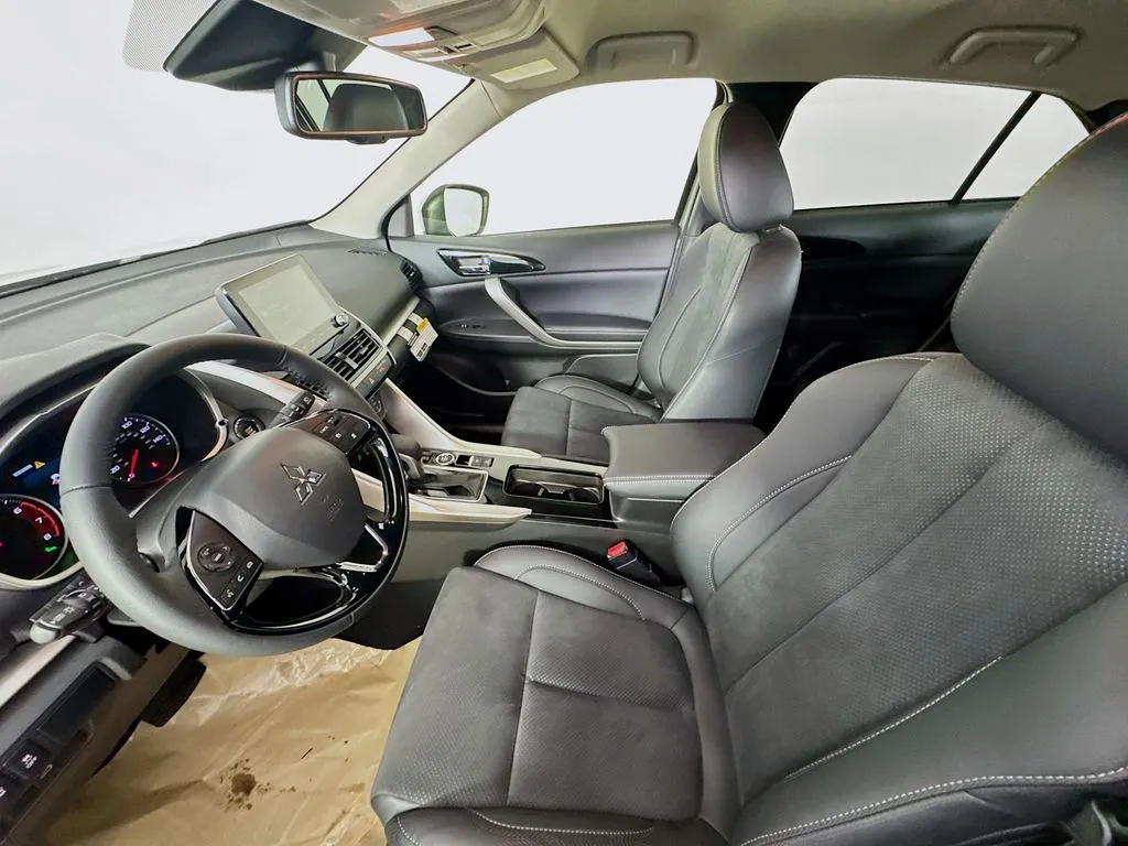 2026 Mitsubishi Eclipse Cross SE - Photo 20