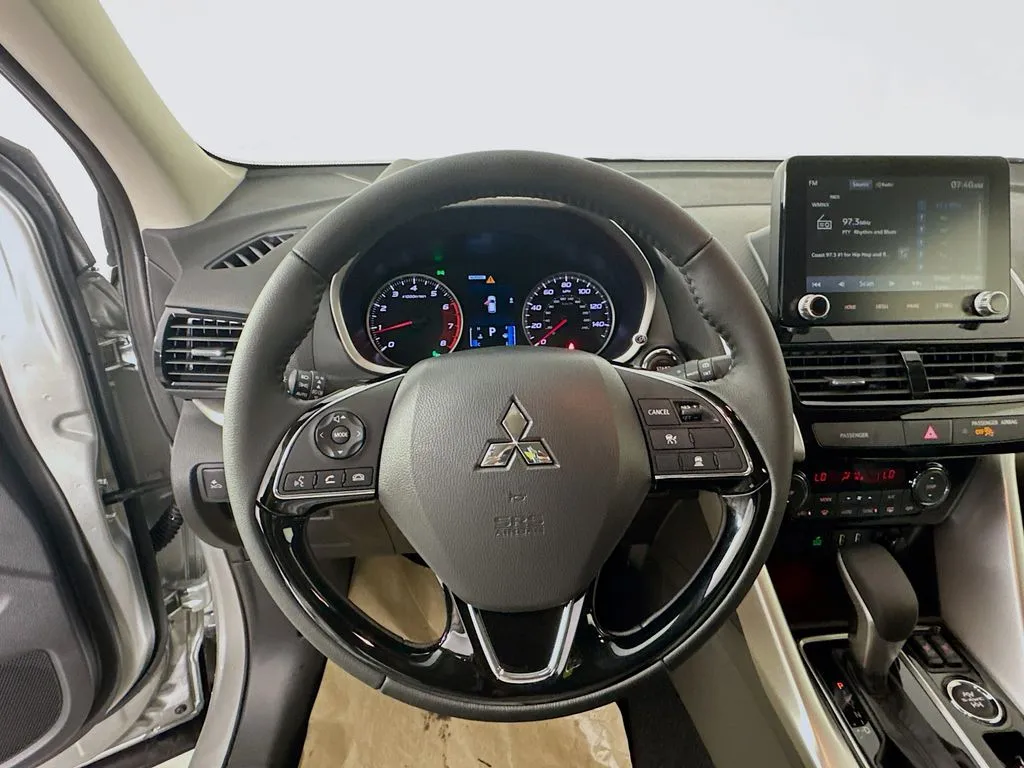 2026 Mitsubishi Eclipse Cross SE - Photo 11