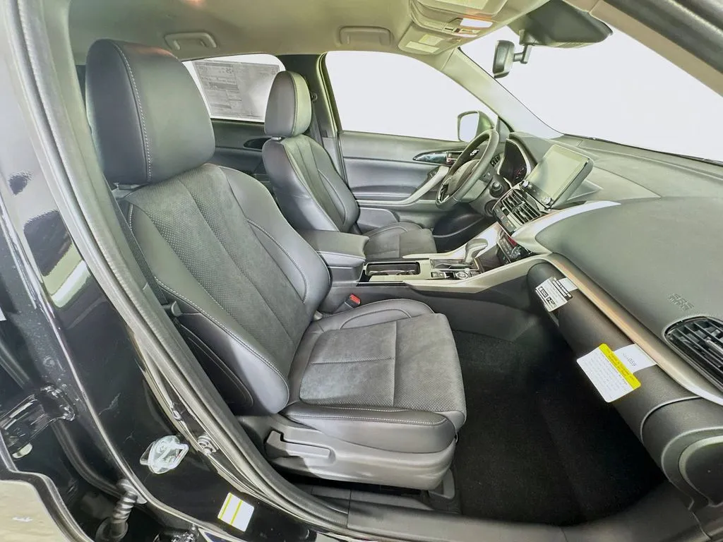 2026 Mitsubishi Eclipse Cross SE - Photo 27