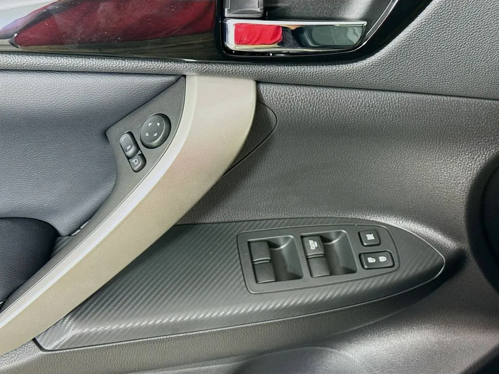 2026 Mitsubishi Eclipse Cross SE - Photo 17