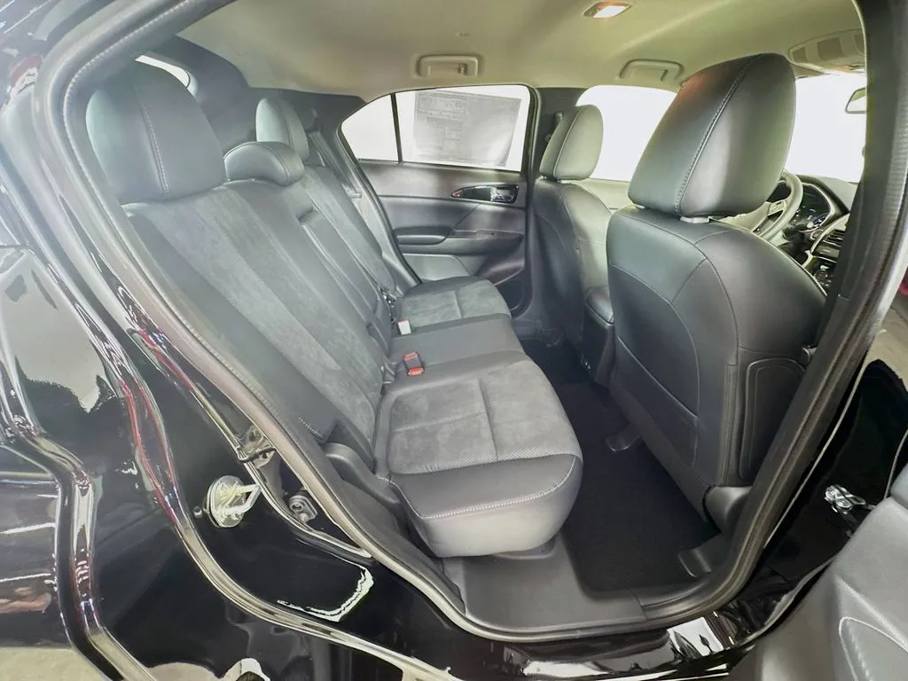 2026 Mitsubishi Eclipse Cross SE - Photo 26
