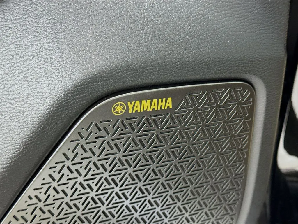 2025 Mitsubishi Outlander SEL Platinum Edition - Photo 19