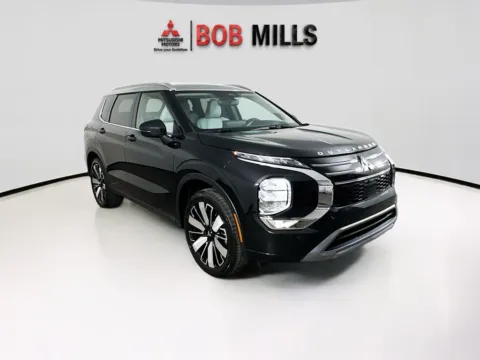 Silver 2025 Mitsubishi Outlander Platinum Edition for sale in Myrtle Beach, SC