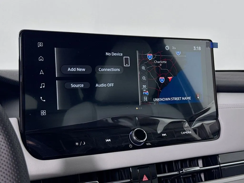 2025 Mitsubishi Outlander SEL Platinum Edition - Photo 15