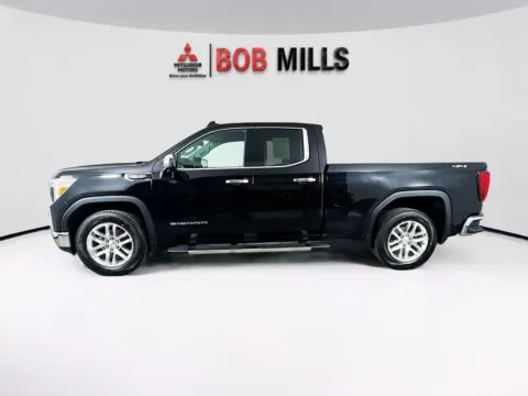 More photos of 2019 GMC Sierra 1500 SLT at Bob Mills Mitsubishi-Myrtle Beach, SC