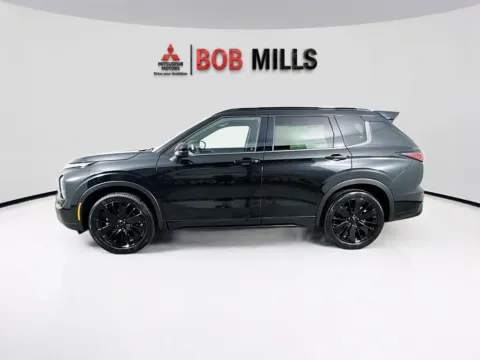 More photos of 2026 Mitsubishi Outlander Black Edition at Bob Mills Mitsubishi-Myrtle Beach, SC