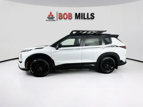 More photos of 2026 Mitsubishi Outlander Trail Edition at Bob Mills Mitsubishi-Myrtle Beach, SC