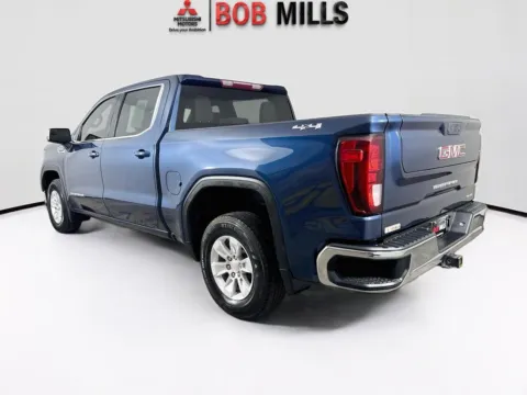 More photos of 2022 GMC Sierra 1500 SLE at Bob Mills Mitsubishi-Myrtle Beach, SC