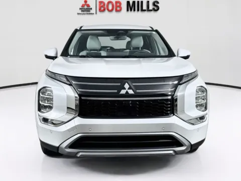 Photos of 2025 Mitsubishi Outlander SE for sale in Myrtle Beach, SC at Bob Mills Mitsubishi-Myrtle Beach