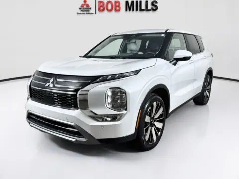 Another view of 2025 Mitsubishi Outlander SE for sale in Myrtle Beach, SC at Bob Mills Mitsubishi-Myrtle Beach