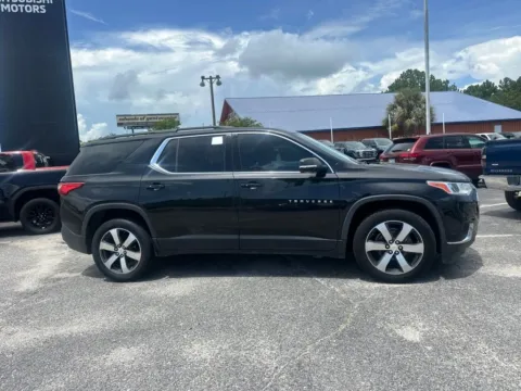 Photos of 2019 Chevrolet Traverse 3LT for sale in Myrtle Beach, SC at Bob Mills Mitsubishi-Myrtle Beach