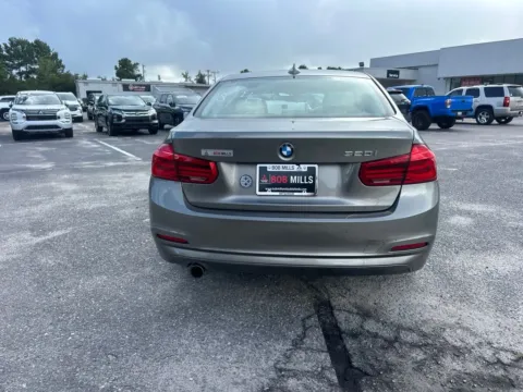 More photos of 2017 BMW 3 Series 320i at Bob Mills Mitsubishi-Myrtle Beach, SC