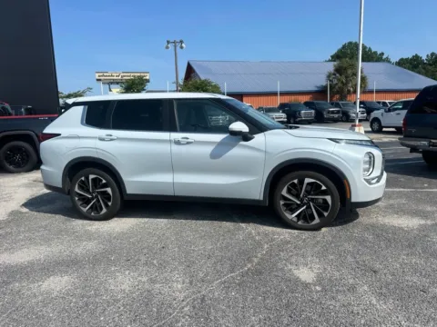 Photos of 2023 Mitsubishi Outlander SE for sale in Myrtle Beach, SC at Bob Mills Mitsubishi-Myrtle Beach