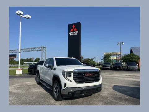 White 2024 GMC Sierra 1500 SLT for sale in Myrtle Beach, SC