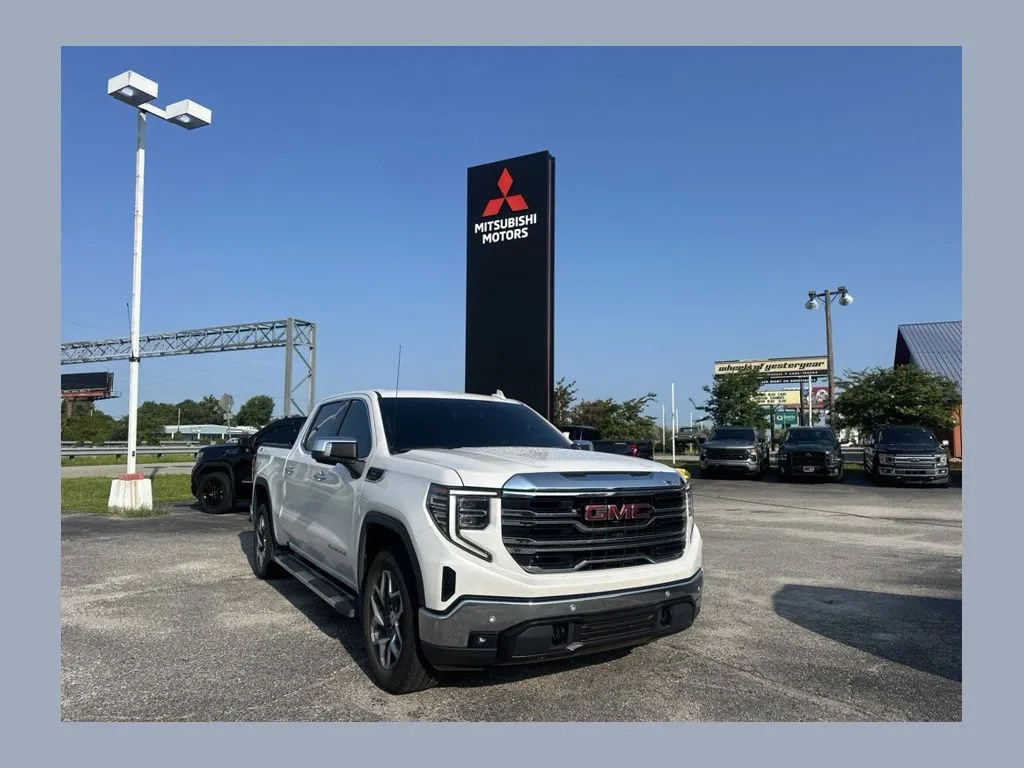 White 2024 GMC Sierra 1500 SLT for sale in Myrtle Beach, SC