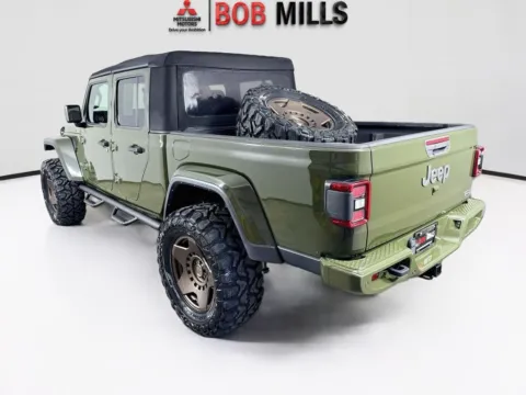 More photos of 2022 Jeep Gladiator Overland at Bob Mills Mitsubishi-Myrtle Beach, SC