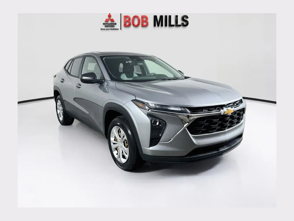 Gray 2024 Chevrolet Trax LS for sale in Myrtle Beach, SC