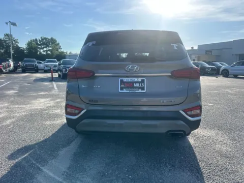 More photos of 2019 Hyundai Santa Fe SE at Bob Mills Mitsubishi-Myrtle Beach, SC