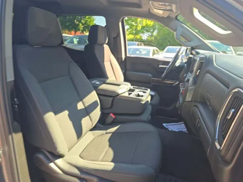 More photos of 2021 Chevrolet Silverado 1500 LT at Bob Mills Mitsubishi-Myrtle Beach, SC