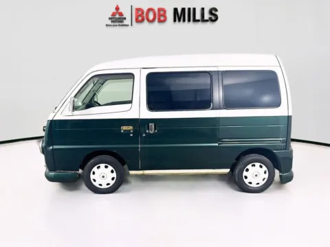 More photos of 2001 SUZUKI Grand Vitara XL-7 at Bob Mills Mitsubishi-Myrtle Beach, SC