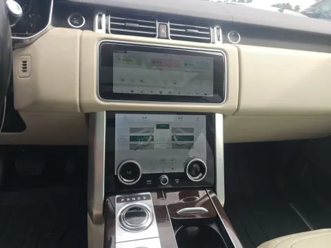 More photos of 2019 Land Rover Range Rover 3.0L V6 Supercharged HSE at Bob Mills Mitsubishi-Myrtle Beach, SC
