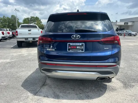 More photos of 2021 Hyundai Santa Fe SEL at Bob Mills Mitsubishi-Myrtle Beach, SC