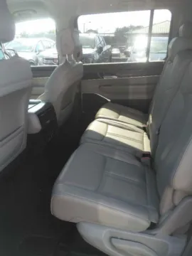 More photos of 2024 Jeep Wagoneer L Series II at Bob Mills Mitsubishi-Myrtle Beach, SC