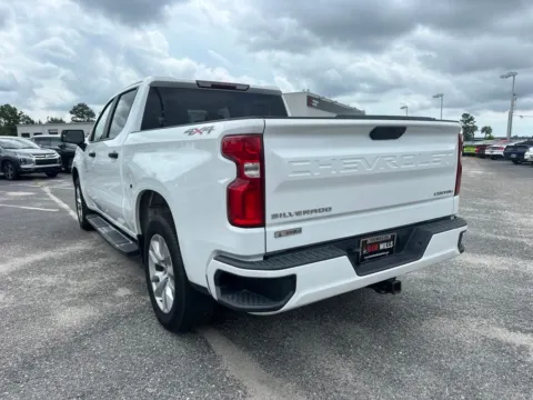 More photos of 2020 Chevrolet Silverado 1500 Custom at Bob Mills Mitsubishi-Myrtle Beach, SC