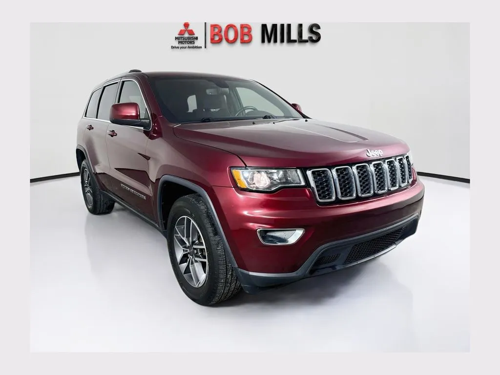 Used 2019 Jeep Grand Cherokee Laredo E with VIN 1C4RJEAG9KC558220 for sale in Lewistown, MT