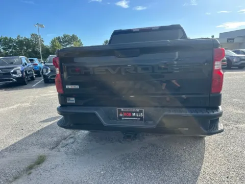 More photos of 2022 Chevrolet Silverado 1500 Custom at Bob Mills Mitsubishi-Myrtle Beach, SC