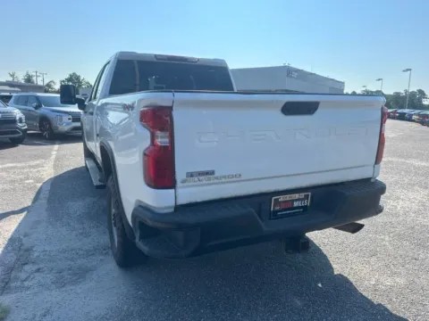 More photos of 2021 Chevrolet Silverado 2500 HD Work Truck at Bob Mills Mitsubishi-Myrtle Beach, SC