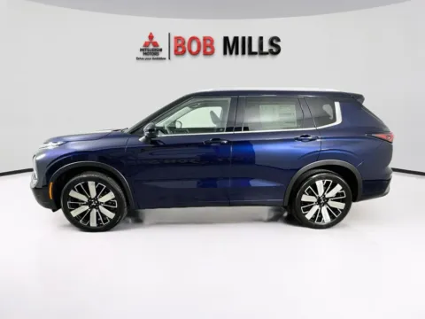 More photos of 2026 Mitsubishi Outlander SEL at Bob Mills Mitsubishi-Myrtle Beach, SC